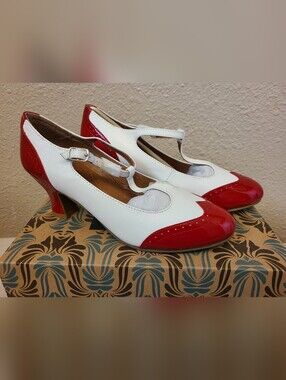American Duchess Royal Vintage Gatsby Red White Spectator Pump Heels Shoes 1920s